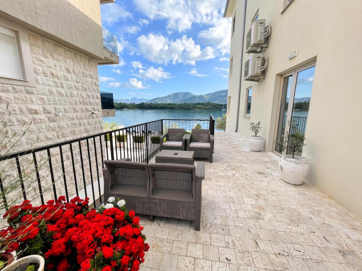 Apartments Maestral Tivat Kültér fotó