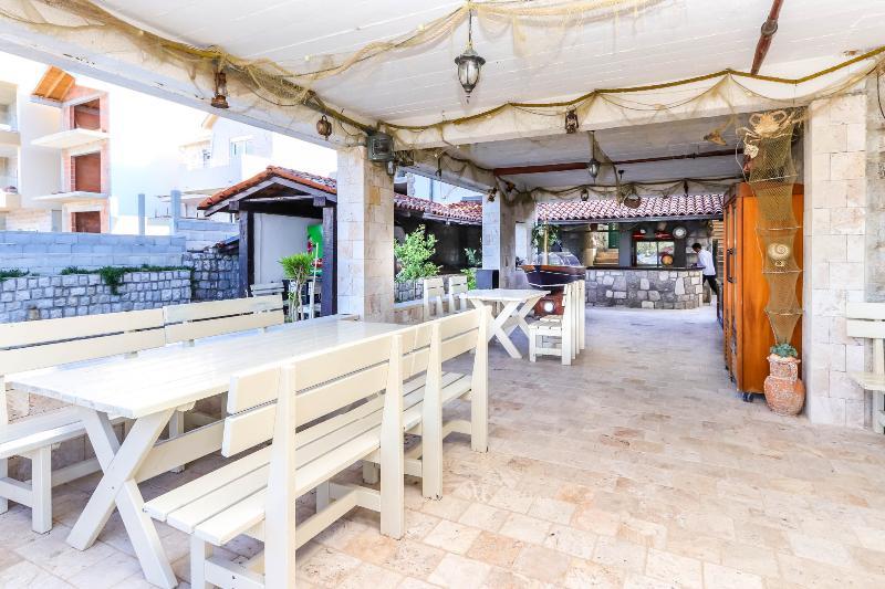 Apartments Maestral Tivat Kültér fotó